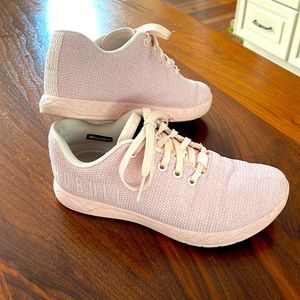 NoBull trainers pink/pink great condition sneakers tennis shoes no Bull